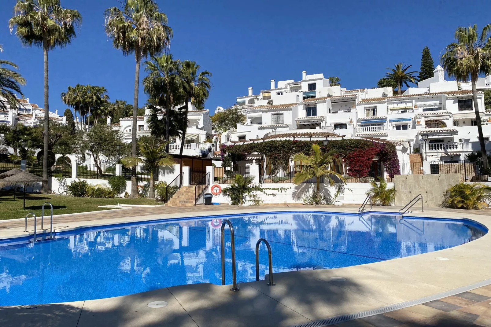 Oasis de Capistrano Rabat 27 by Casasol-Zwembad