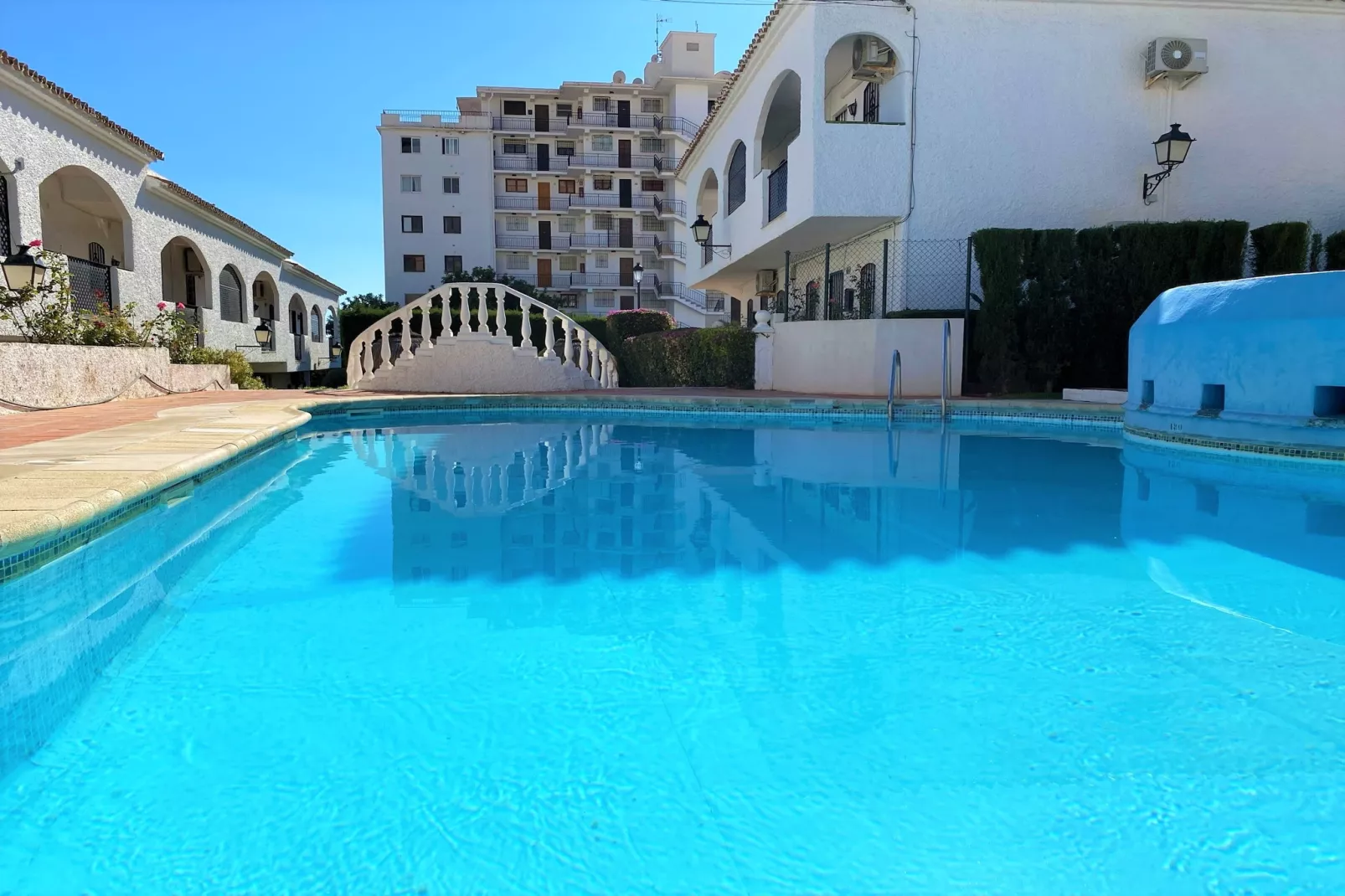 Verano Azul 67 Seaview by Casasol-Zwembad
