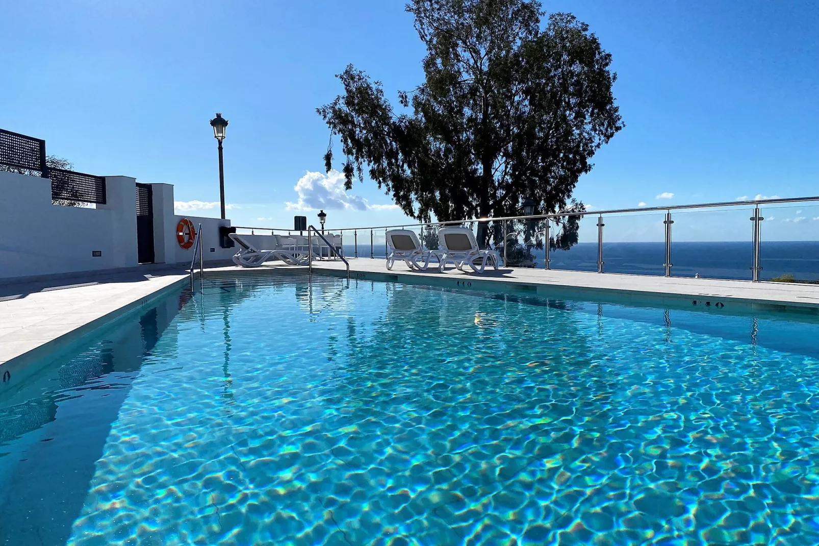 Penthouse Balcon del Mar Deluxe 3 by Casasol-Zwembad