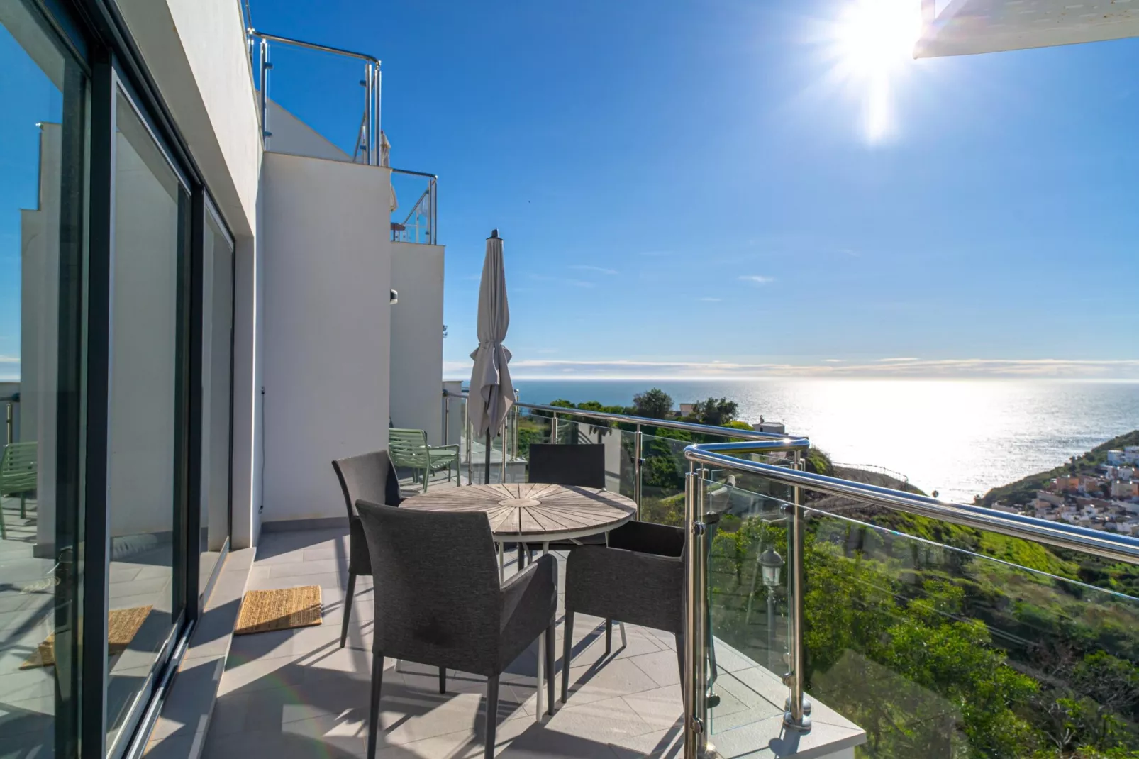 Penthouse Balcon del Mar 121 by Casasol-Terrasbalkon