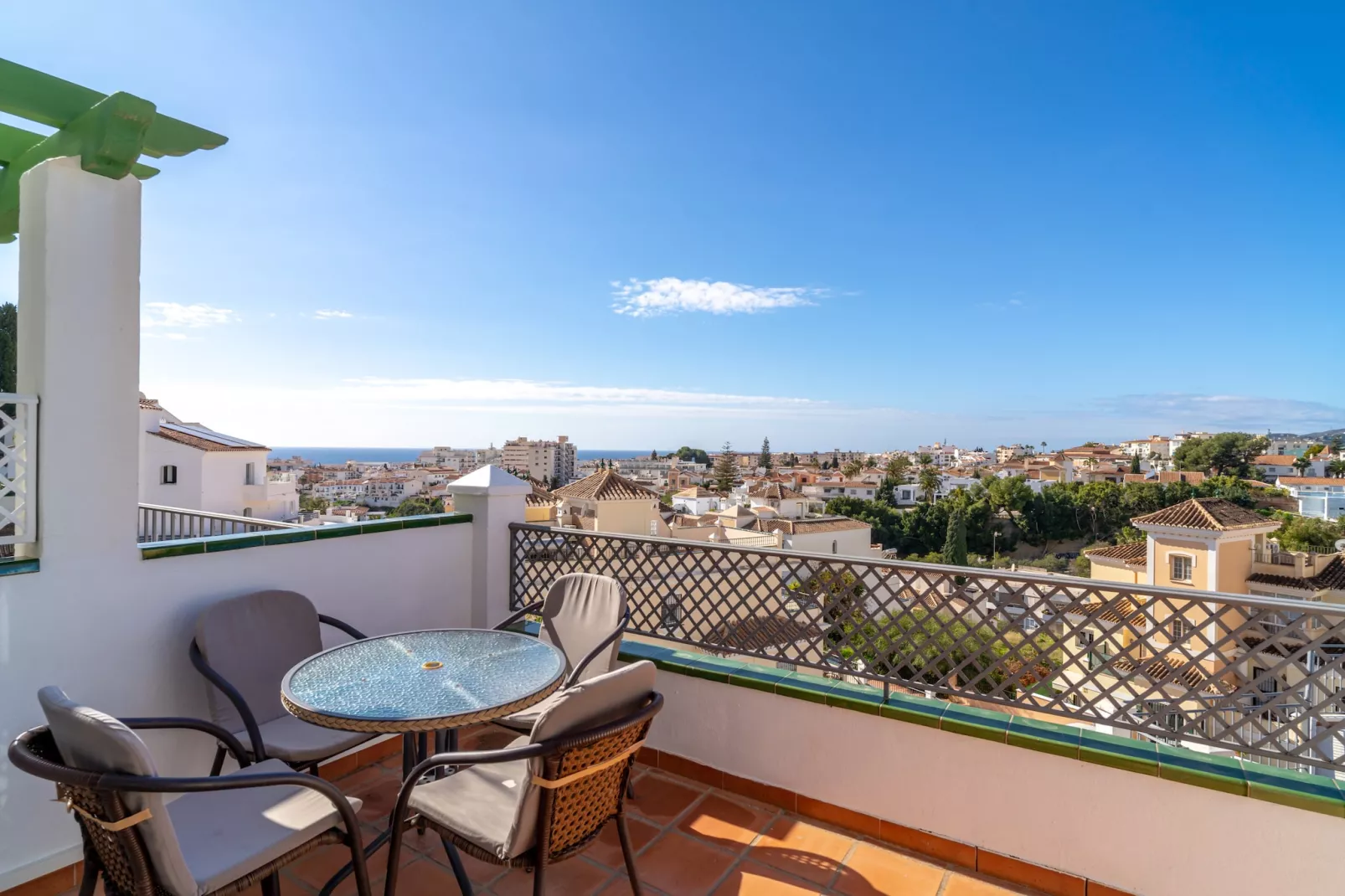 Fuentesol 16 Casa Sunrise by Casasol-Terrasbalkon