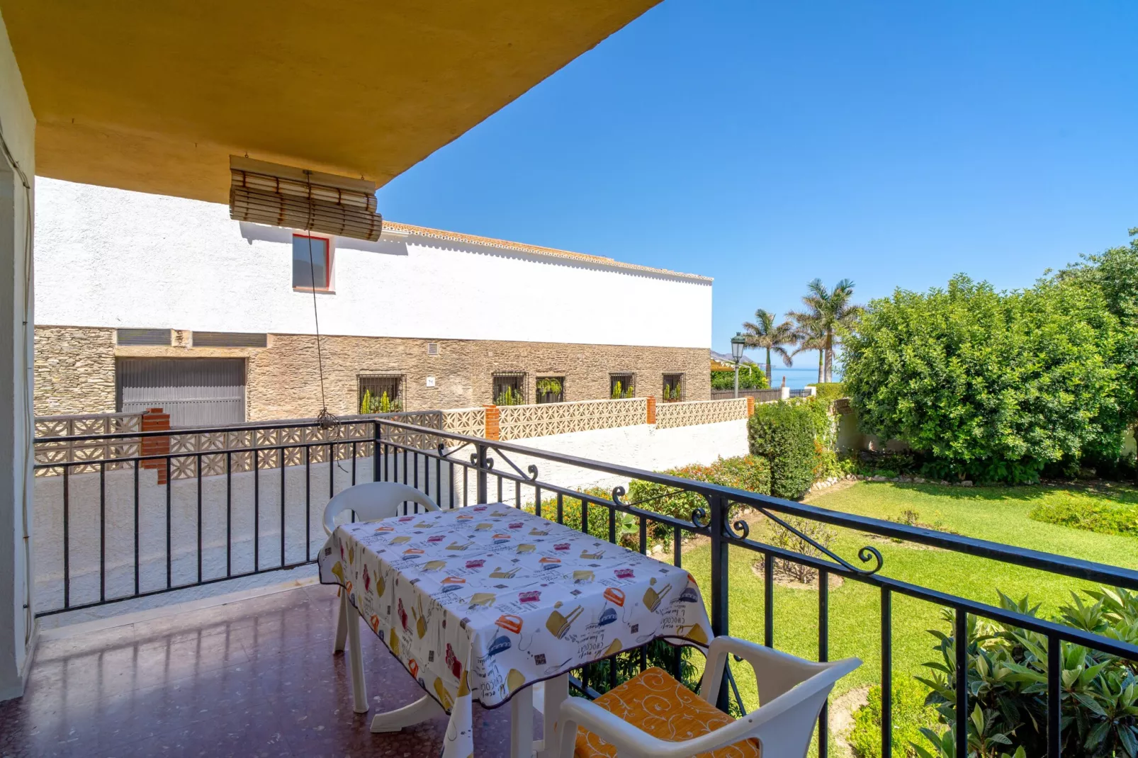 Acapulco Apartment 7 by Casasol-Terrasbalkon
