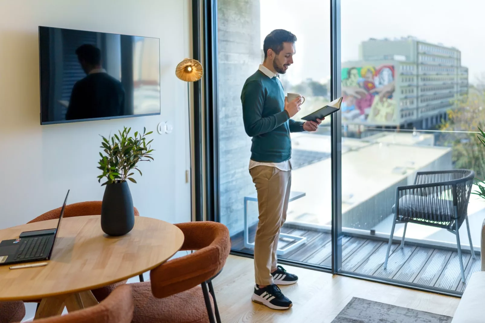 Feel Porto Corporate Housing Boavista II-Woonkamer