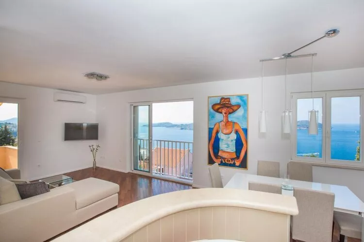 Apartments Nina - Two-Bedroom Apartment with Balcony and Sea View (Orašac)-Woonkamer