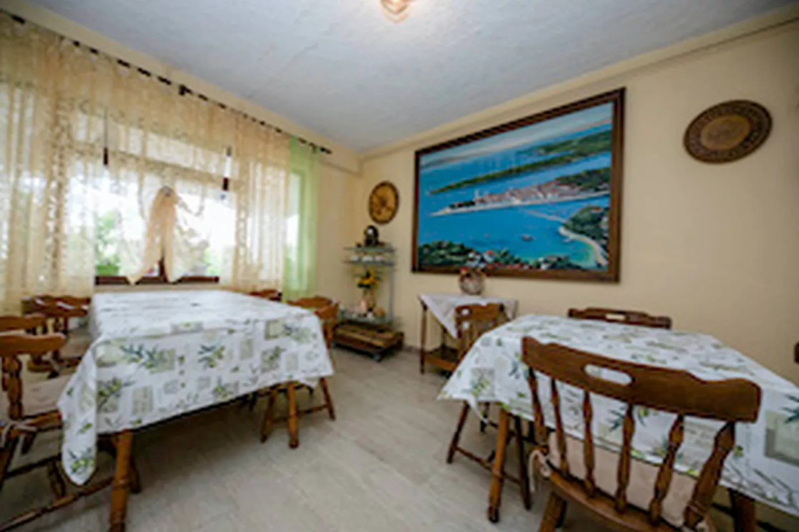 Apartments & Rooms Green Bay - Double Room with Balcony and Sea View (Room 1)-Keuken