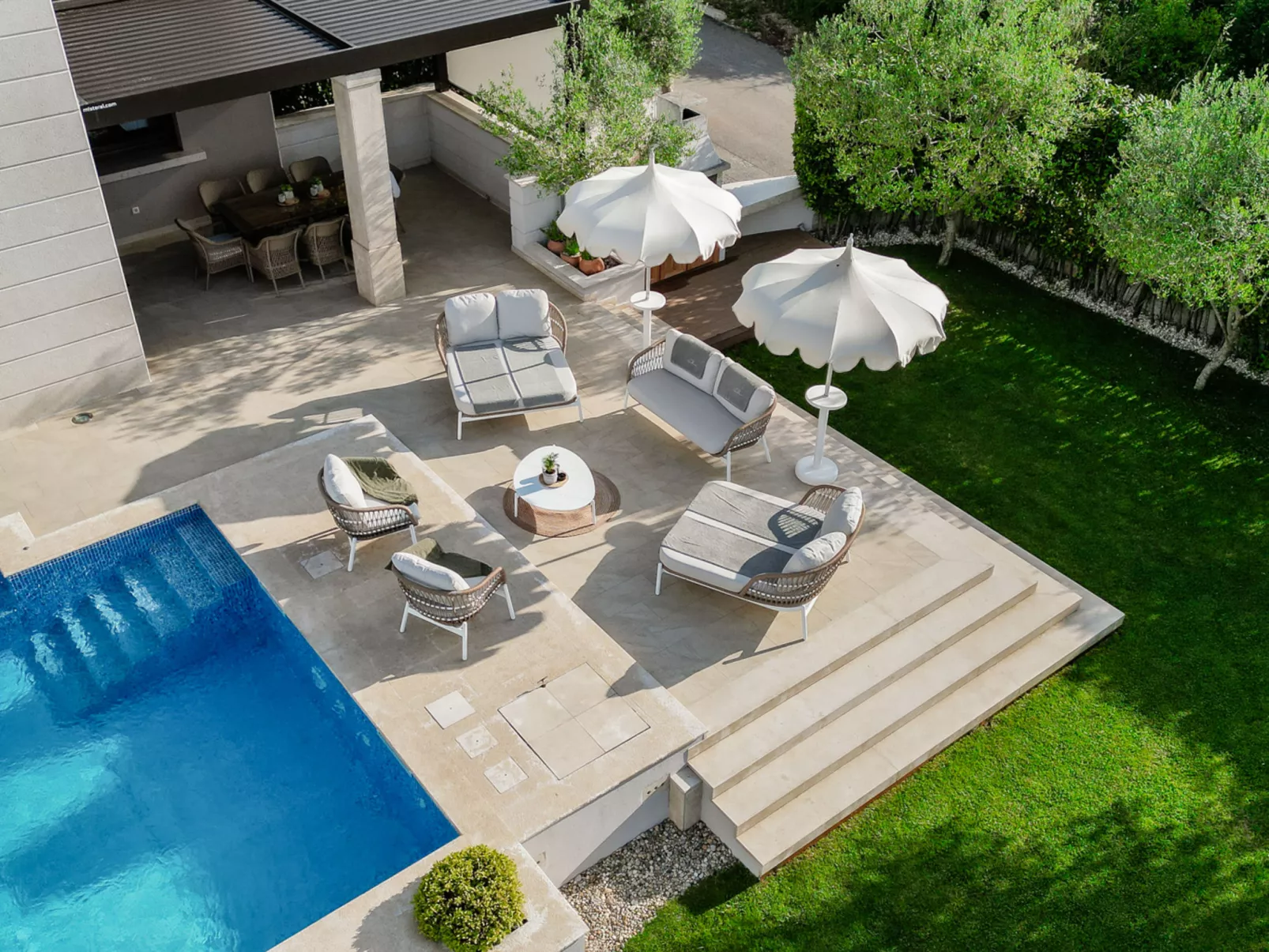 Villa Prestige Deluxe-Buiten