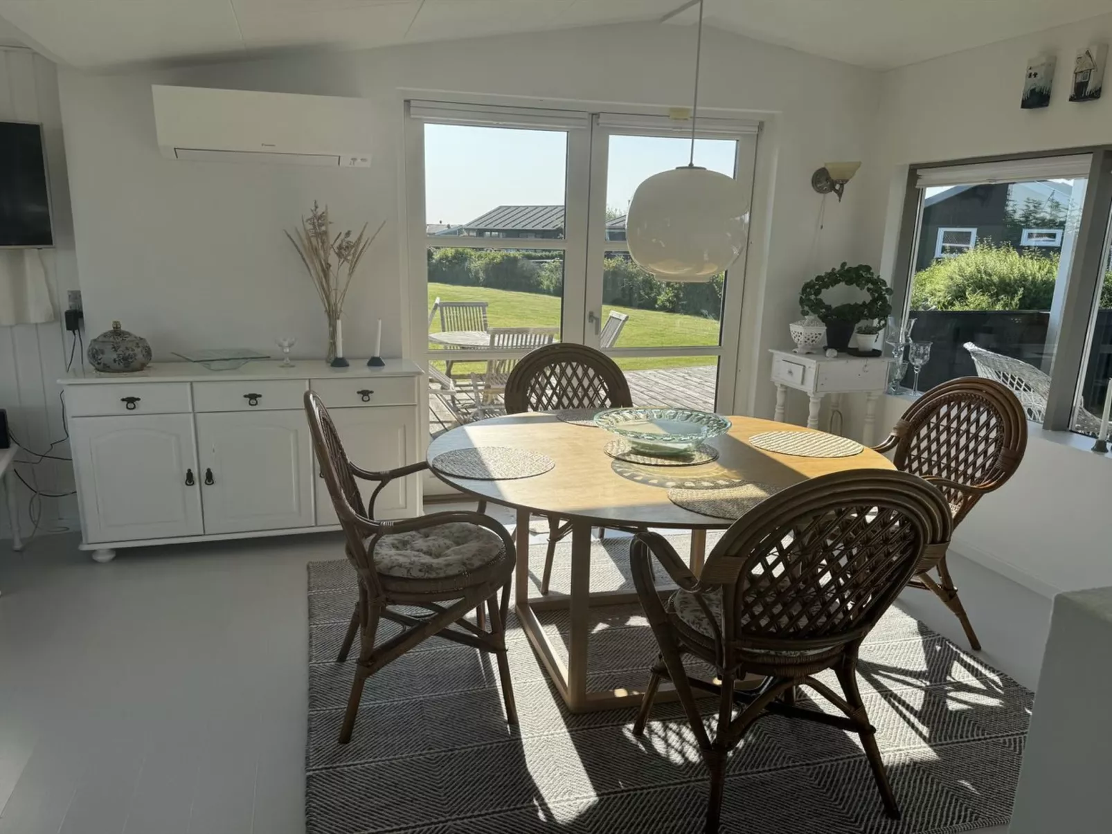 "Thit" - 90m from the sea-Binnen