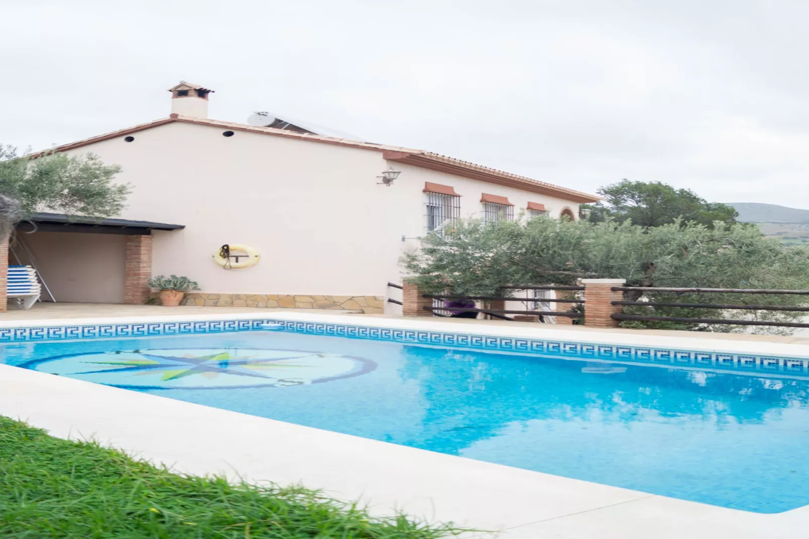 Casa Los Olivos-Buitenkant zomer