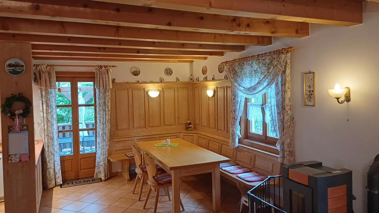 Im Zellertal I-Eetkamer