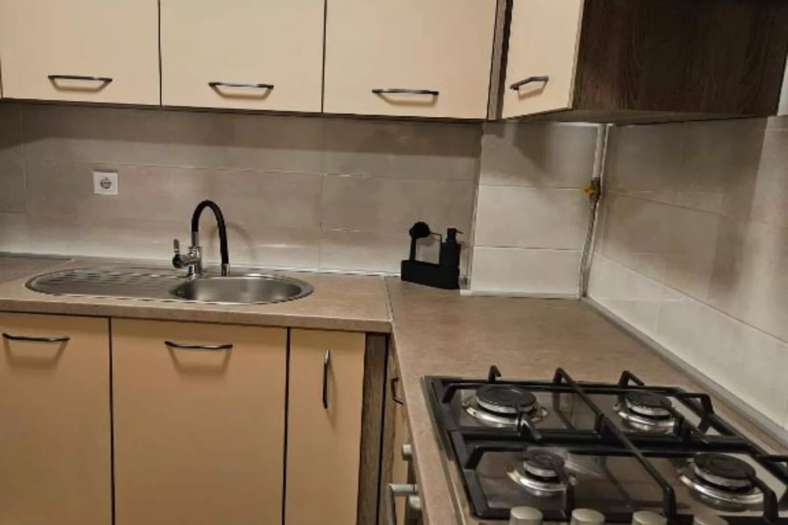 Apartment Mila - Zagreb - One Bedroom Apartment-Keuken