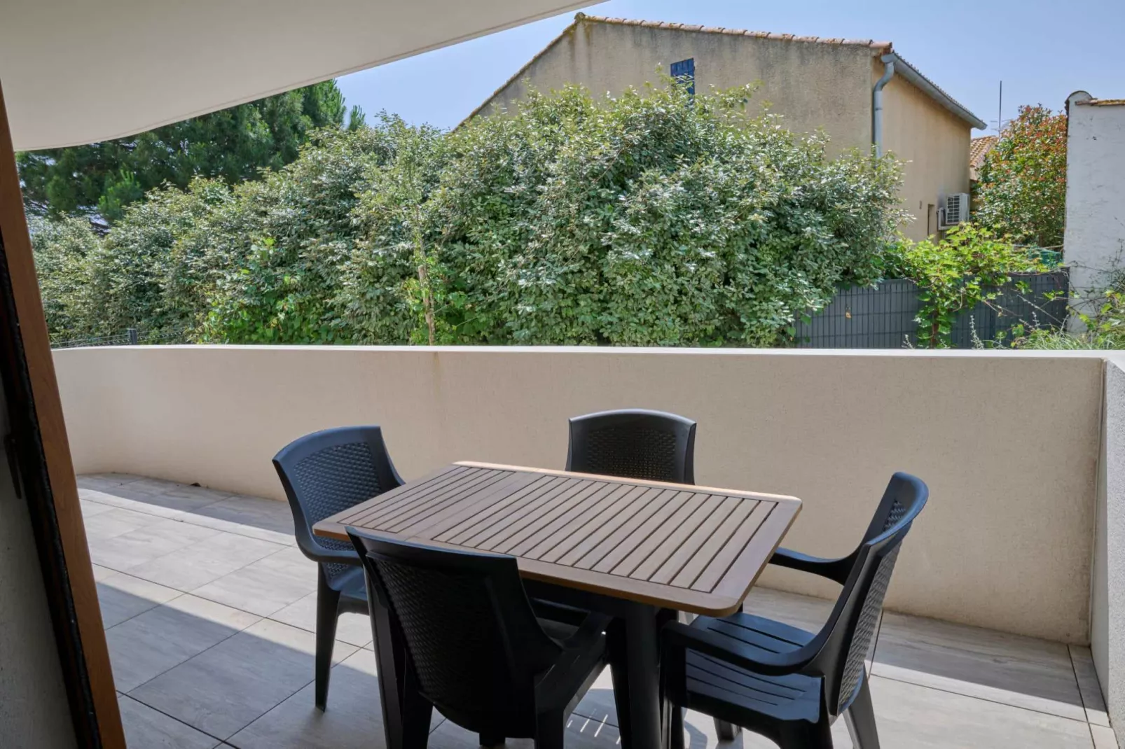 112 BLANC-Terrasbalkon