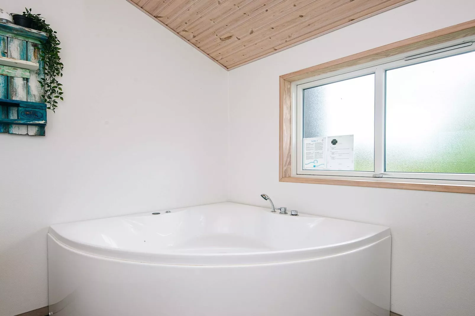 Scandinavische oase aan het meer-By Traum-Spa