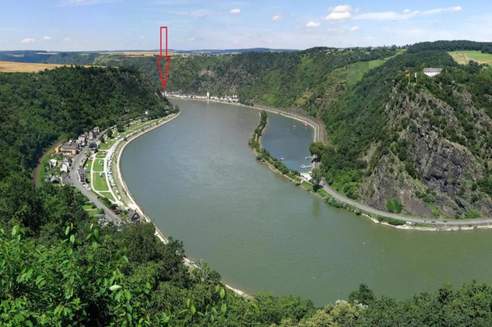 Ferienhaus und Bar St Goarshausen in der Loreley-Gebieden zomer 5km