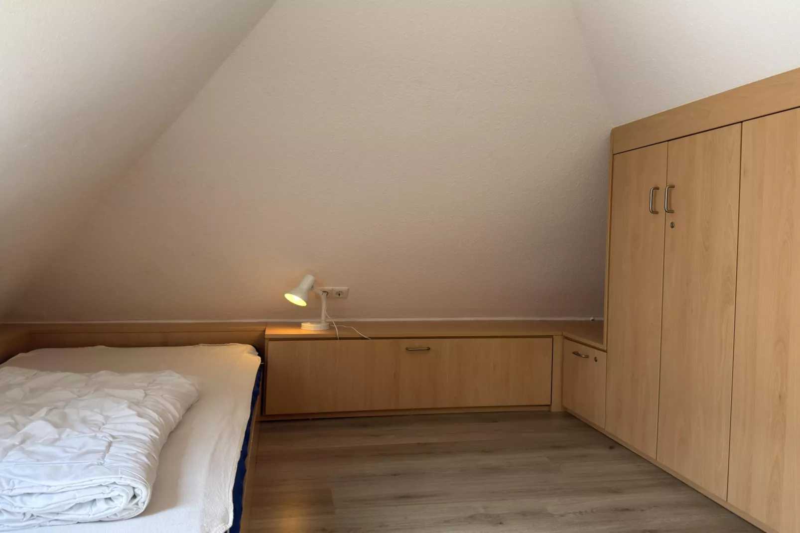 Doppelhaushälfte Neßmersiel-Slaapkamer