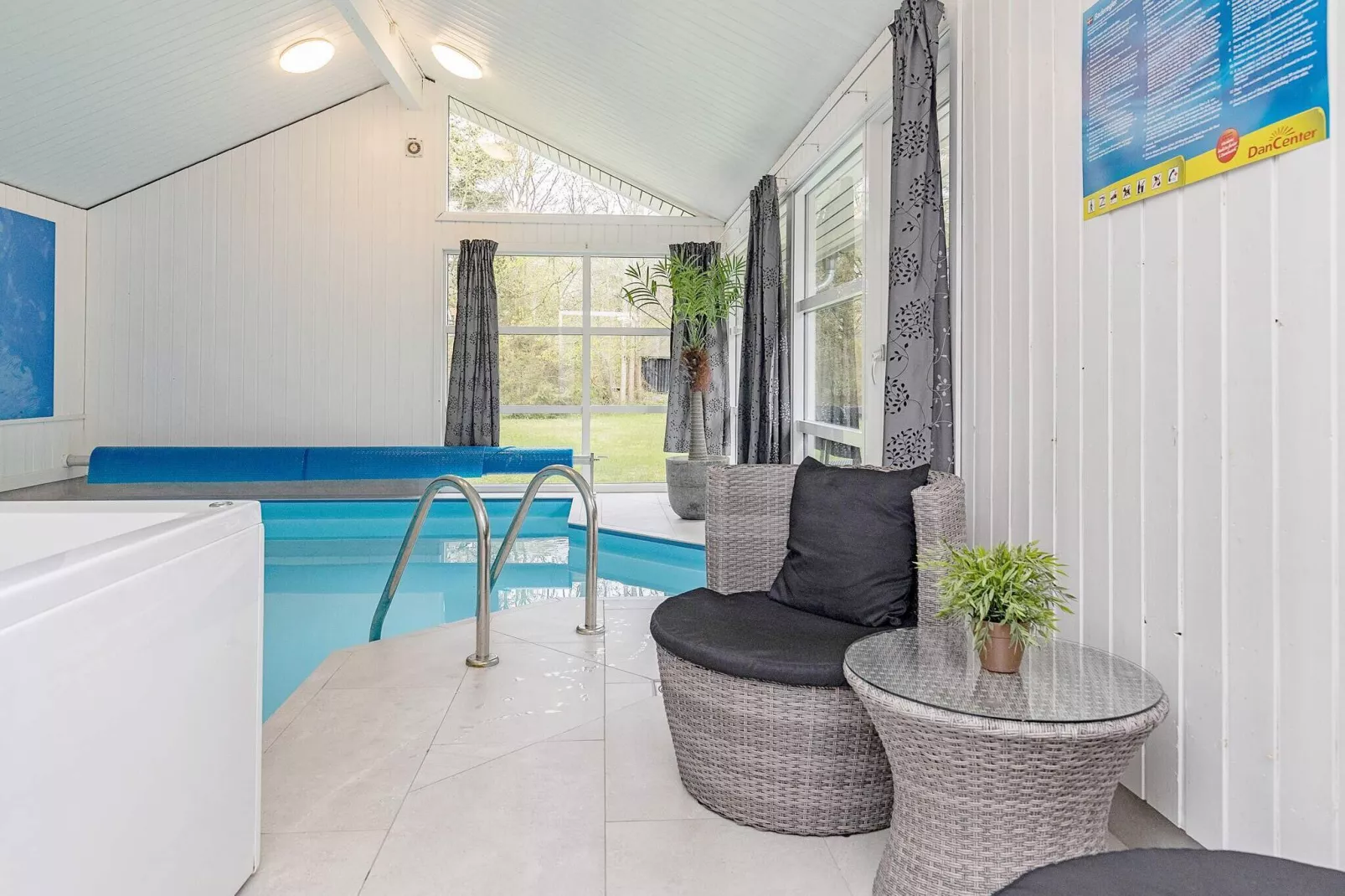 10 persoons vakantie huis in Væggerløse-Zwembad