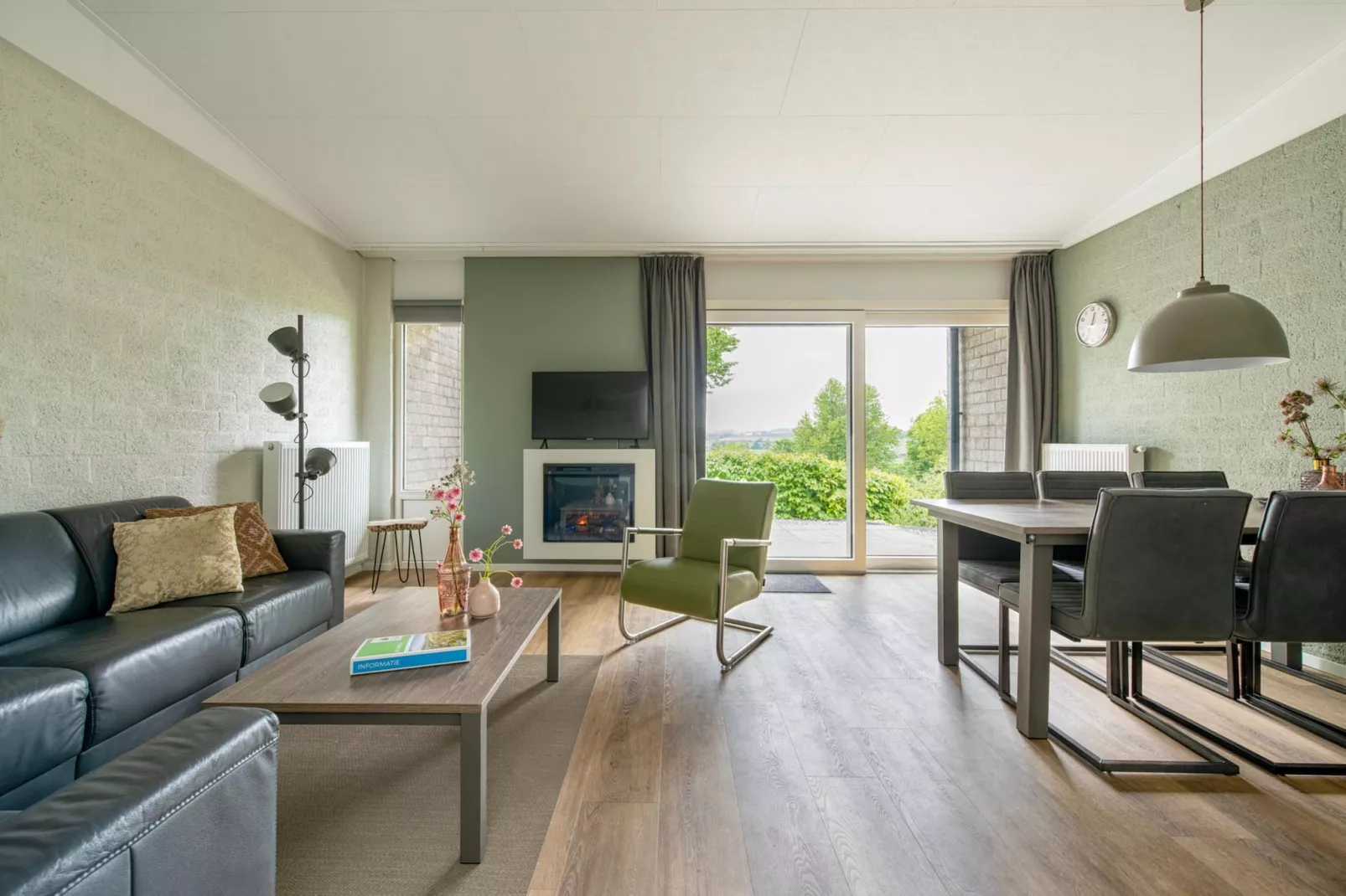Bungalowpark Schin op Geul 9-Woonkamer