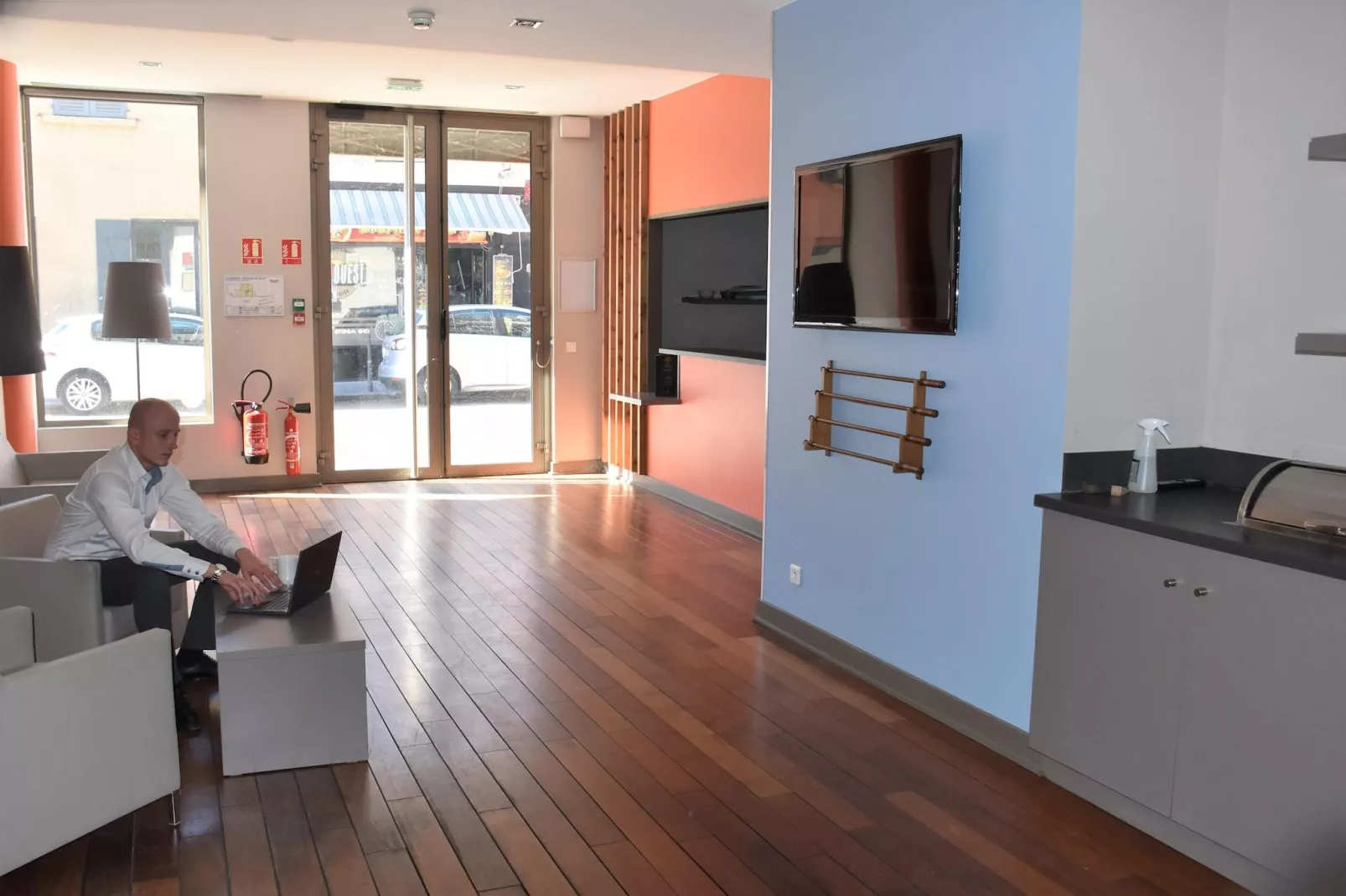 Résidence Lyon Dock Ouest / Chambre Confort 2 pers-Woonkamer