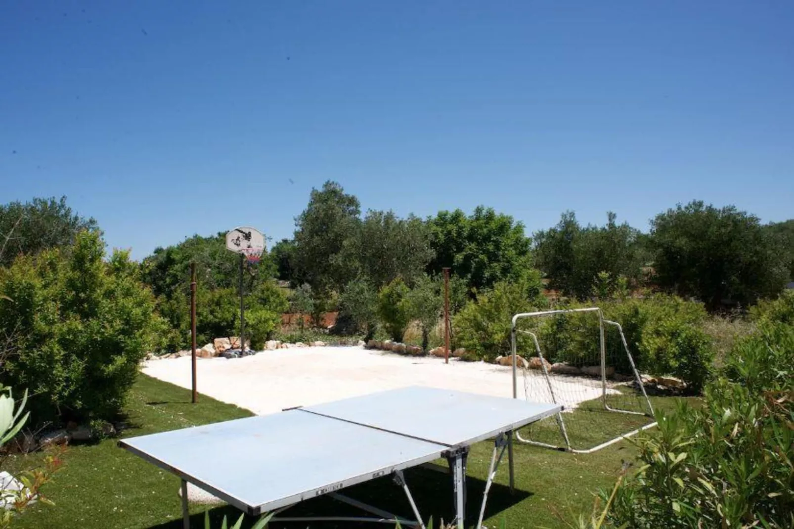 Tenuta Bianca Ostuni-Uitzicht zomer