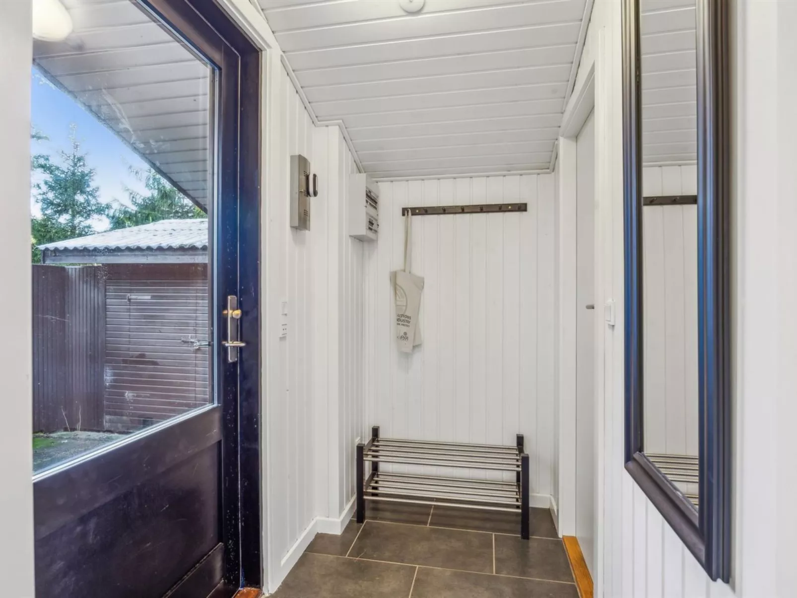 "Siona" - 300m from the sea-Binnen