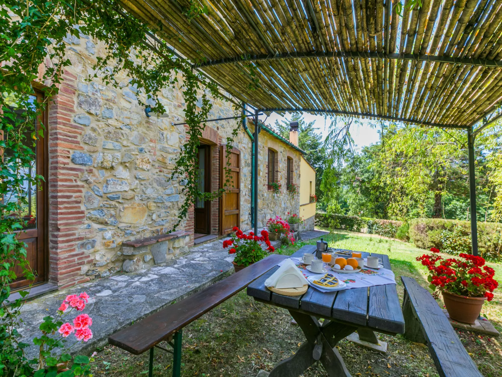 Pino di Sopra-Buiten