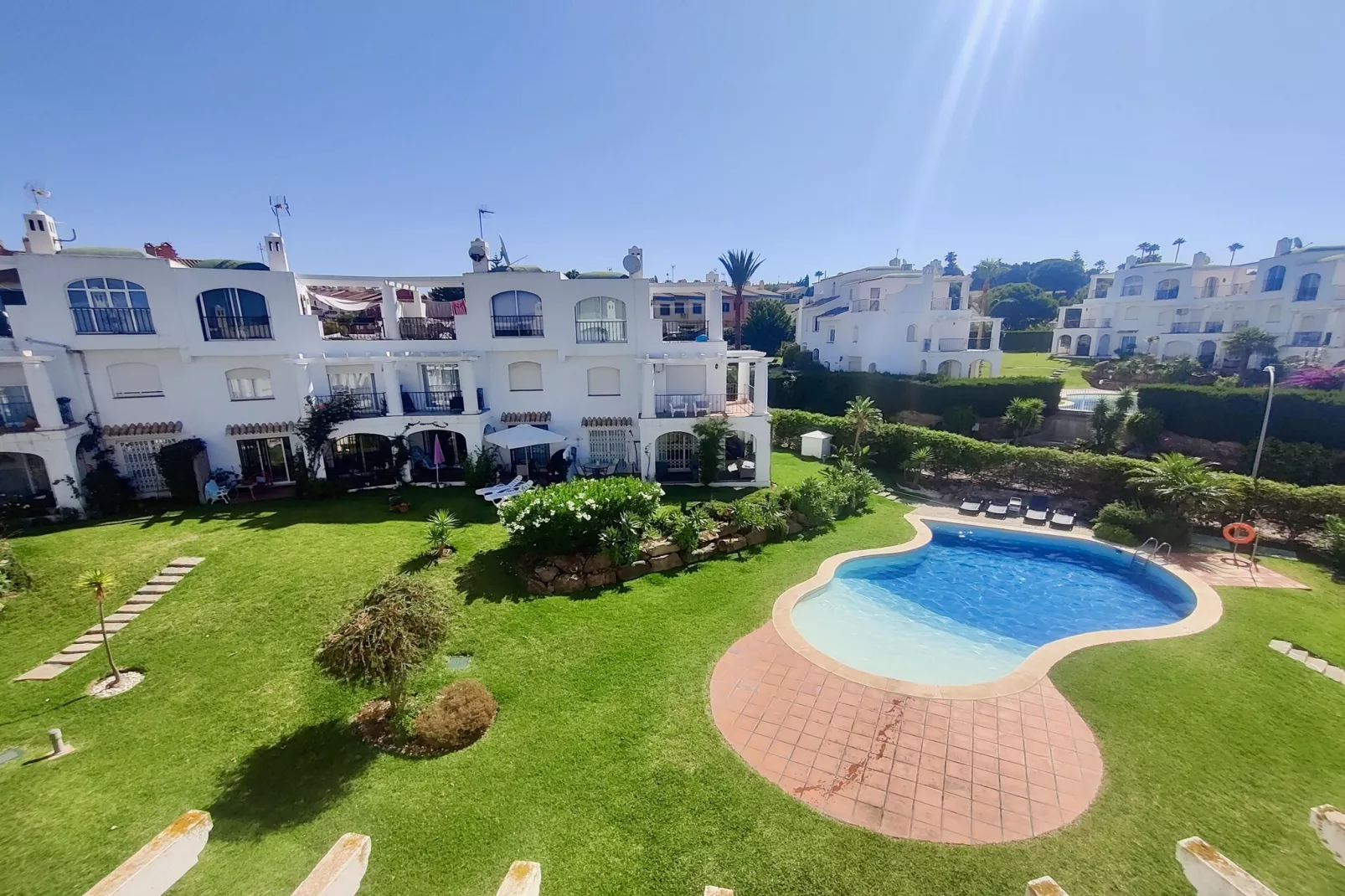 Altos del Golf-Buitenkant zomer