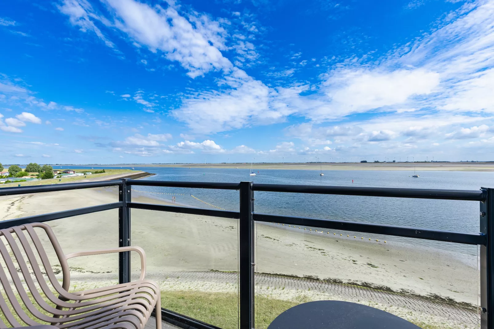 Appartement Vista Maris 'Haus am See' - Havenweg 8-30  Sint-Annaland-Niet-getagd