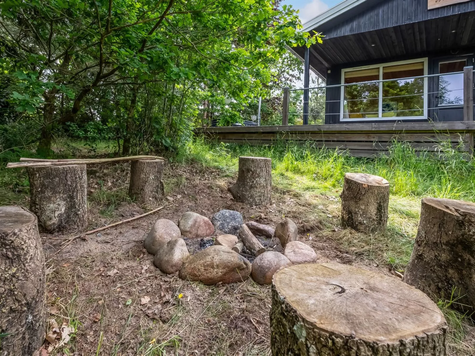 "Gunward" - 3km from the sea-Buiten