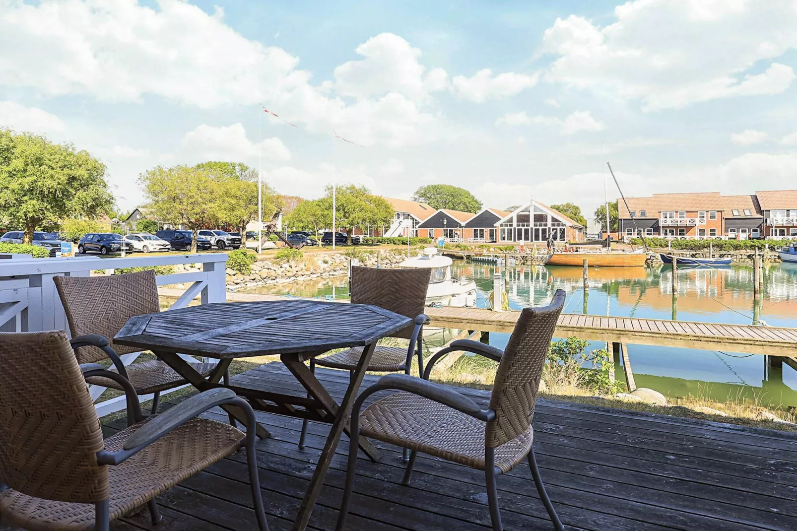 3 room,m/Harbour View,2 levels - Waterzicht