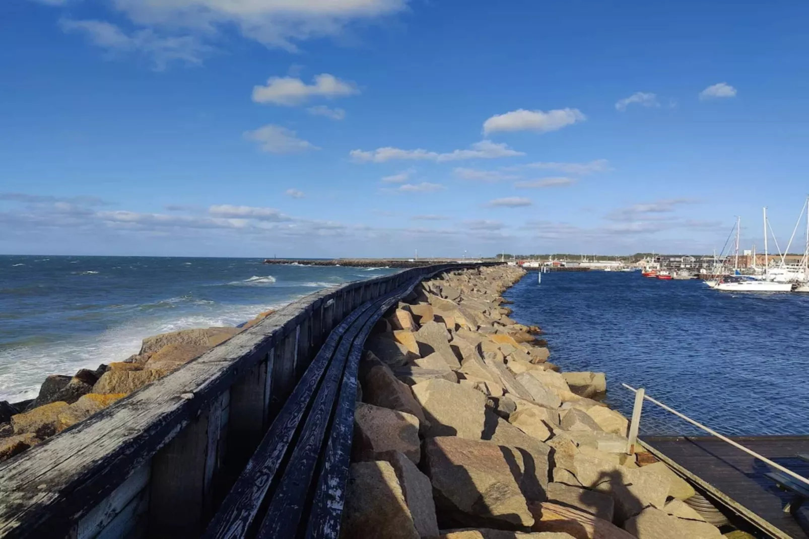 Uitnodigend eilanduitje in Læsø-Waterzicht