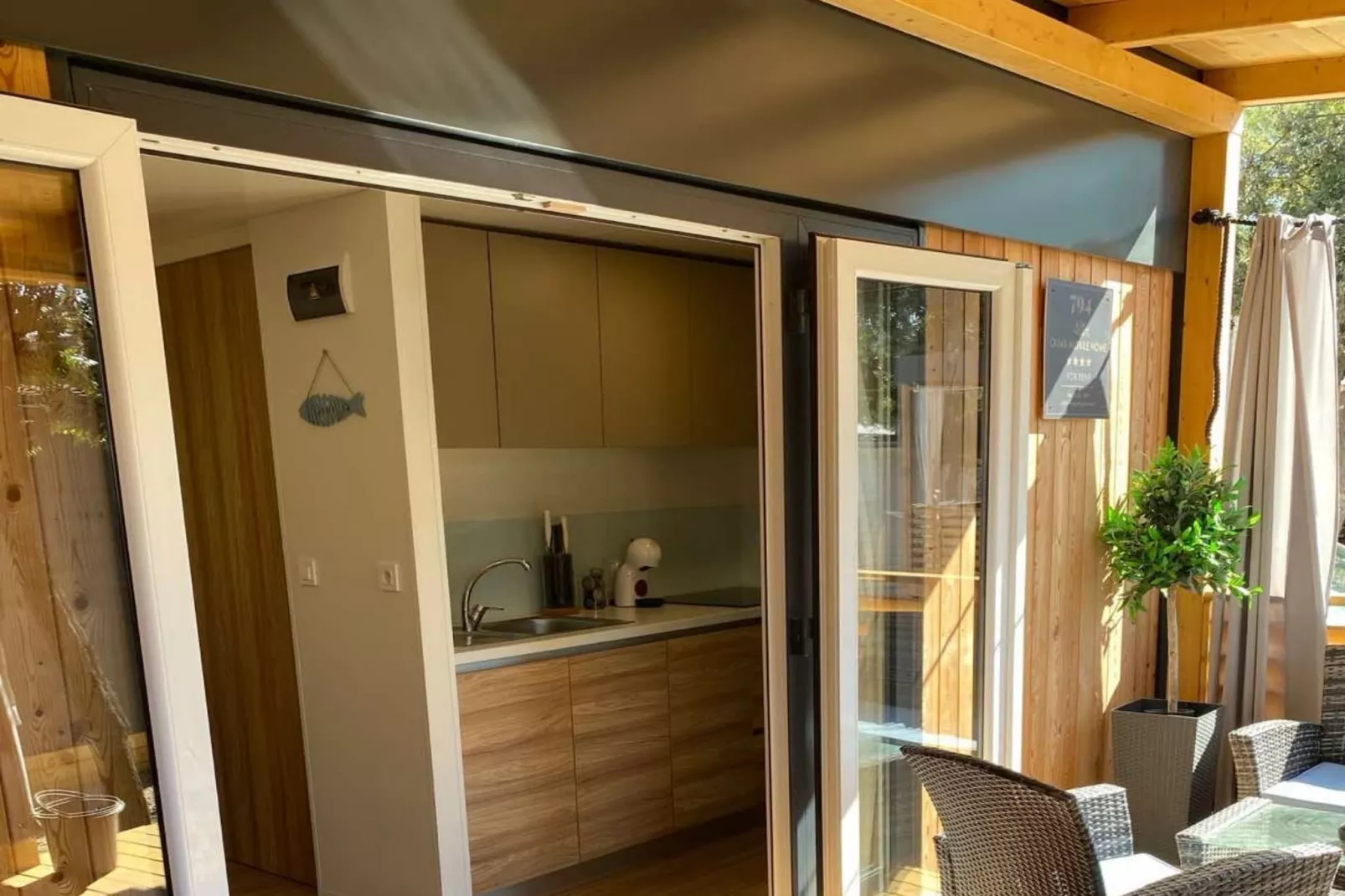 Oliva Mobile Home Camping Park Soline - Two bedroom mobile home with Terrace-Keuken