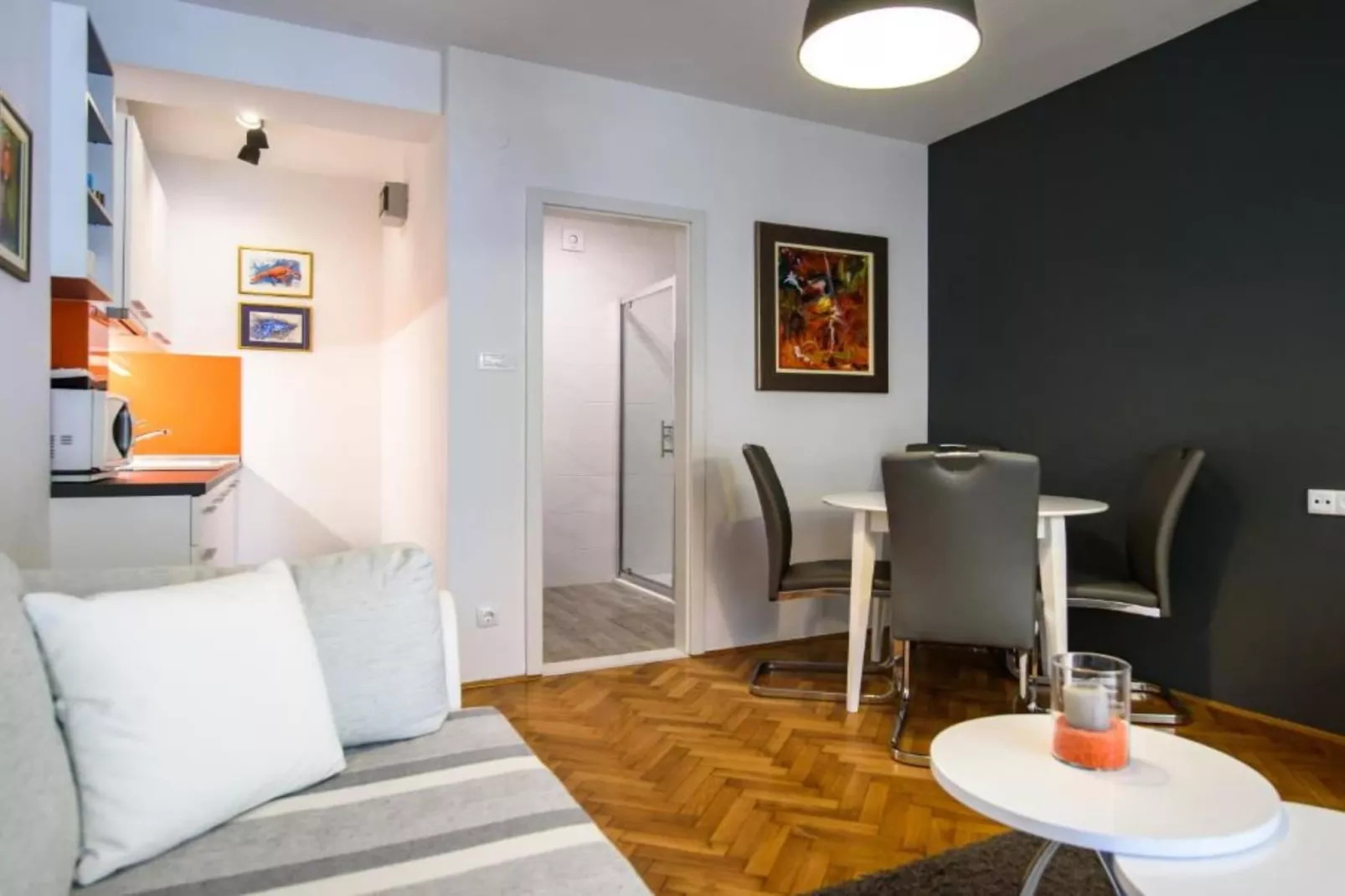 Apartments Luce & Toma - One bedroom Apartment (Luce)-Woonkamer