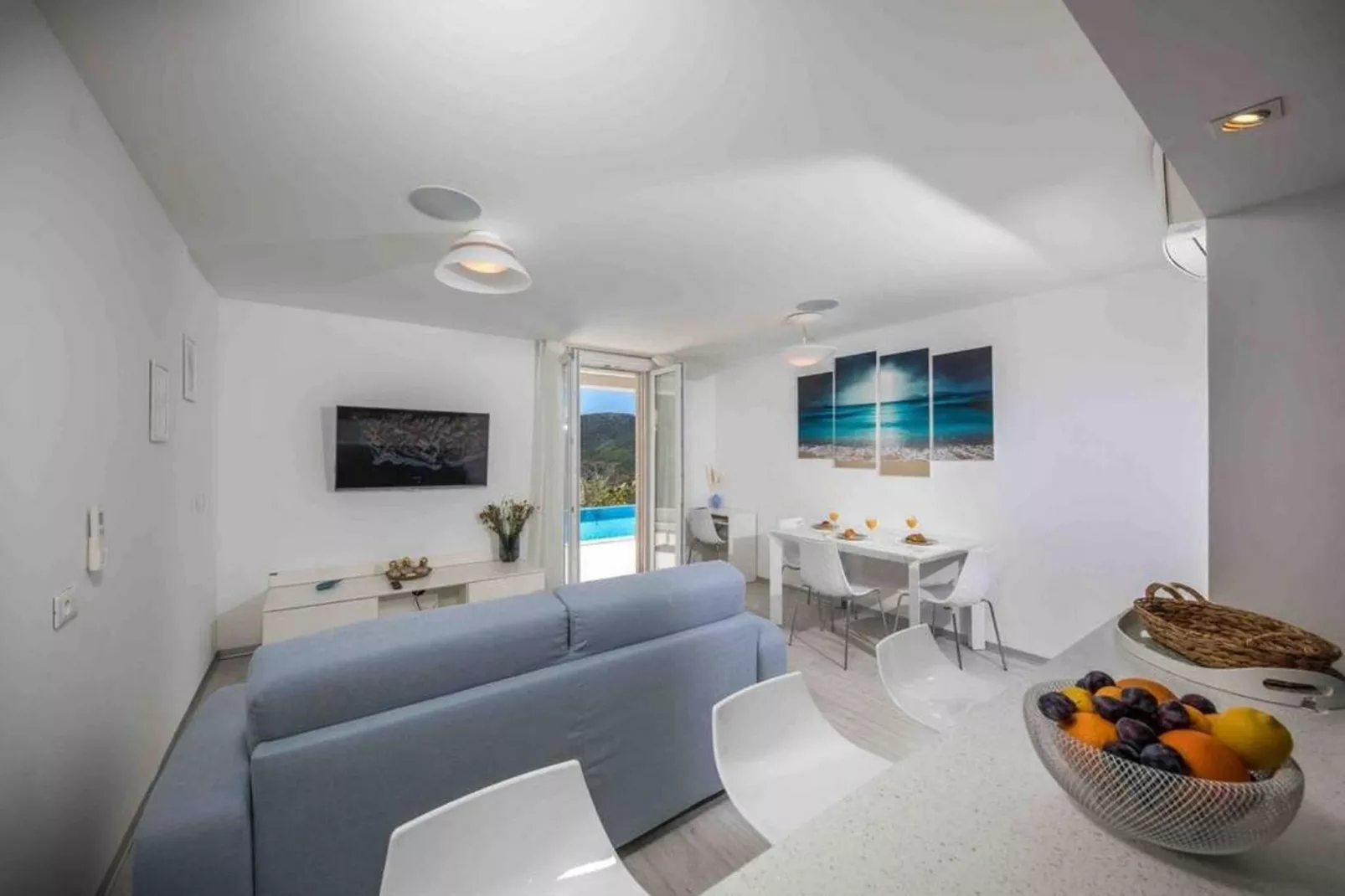 Buena Vista - Two Bedroom Holiday Home with Swimming pool-Woonkamer