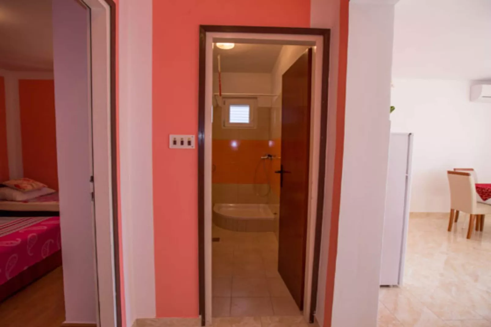 Apartments Zora - Standard One Bedroom Apartment with Balcony A1-Badkamer