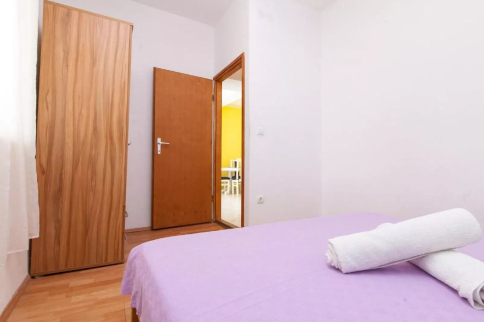 Holiday Home Miriam - Four Bedroom Holiday Home with Terrace-Slaapkamer
