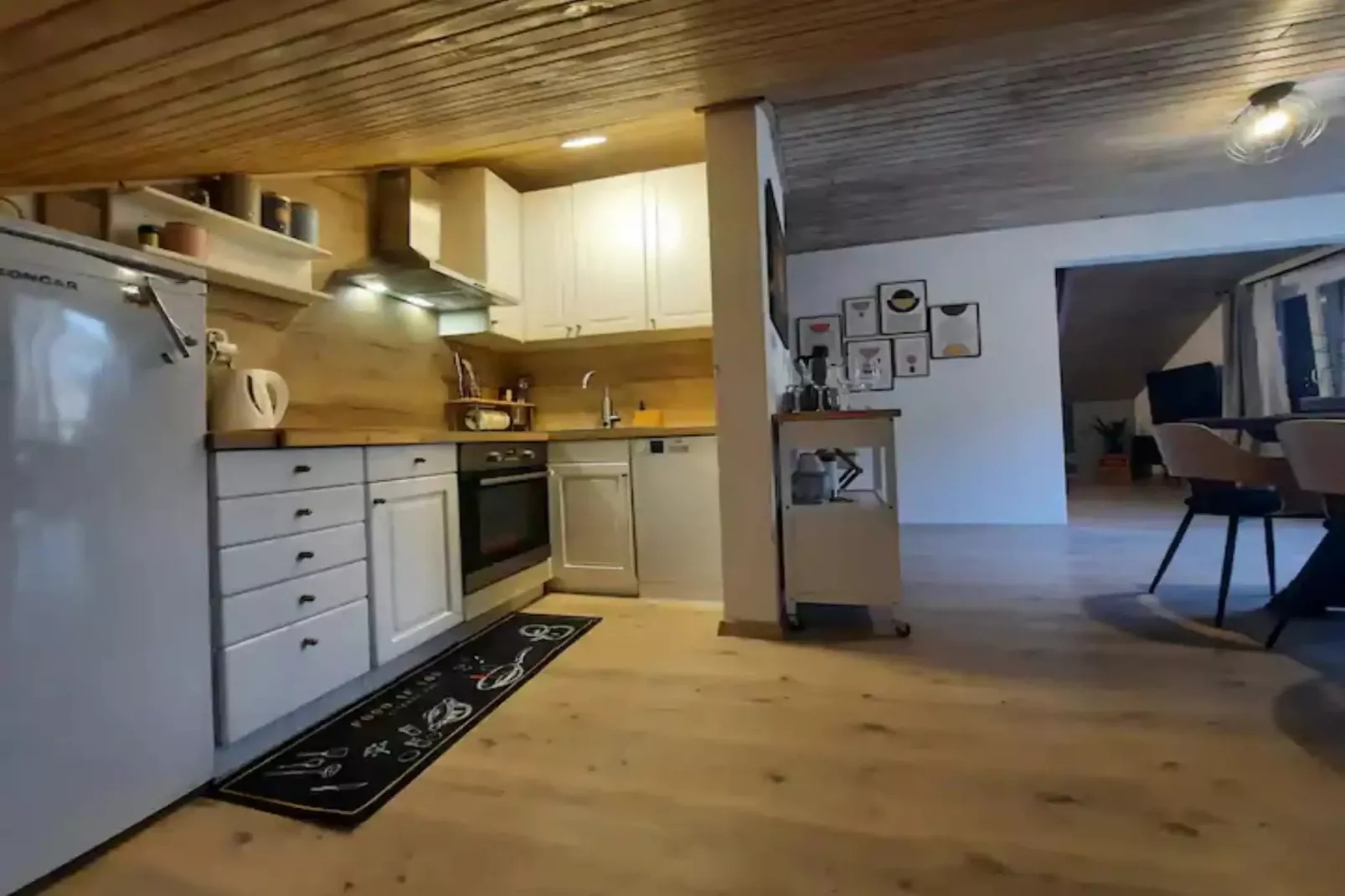 Two Bedroom Apartment With Sea  View-Keuken