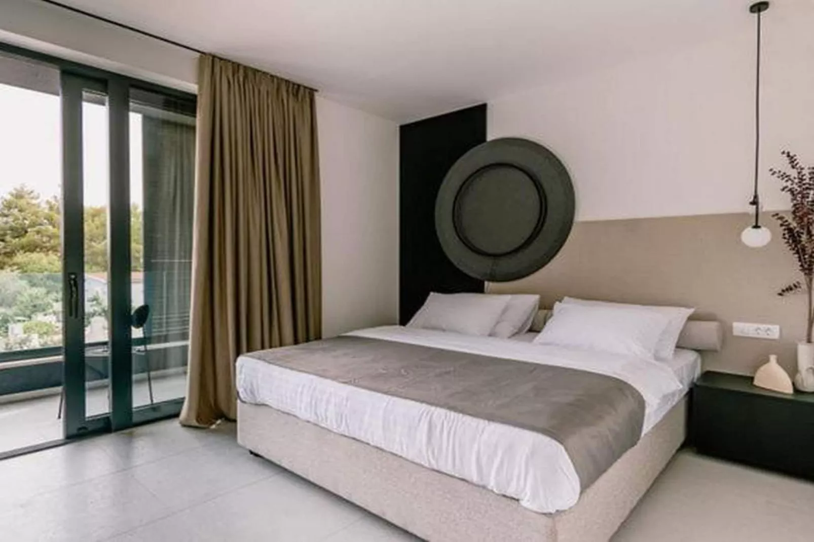 Luxury Contemporary Villa in Vodice with Pool, Sauna and Hot Tub - Four Bedroom Villa with pool