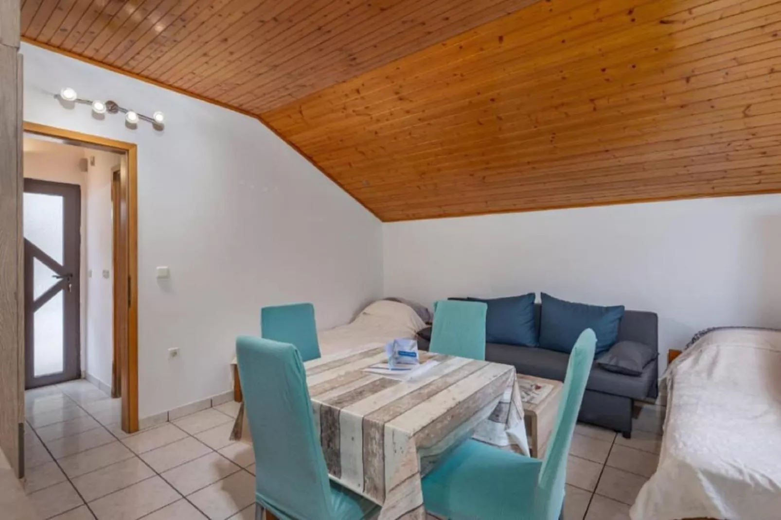 Studio apartment Iva - Studio Apartment-Binnen