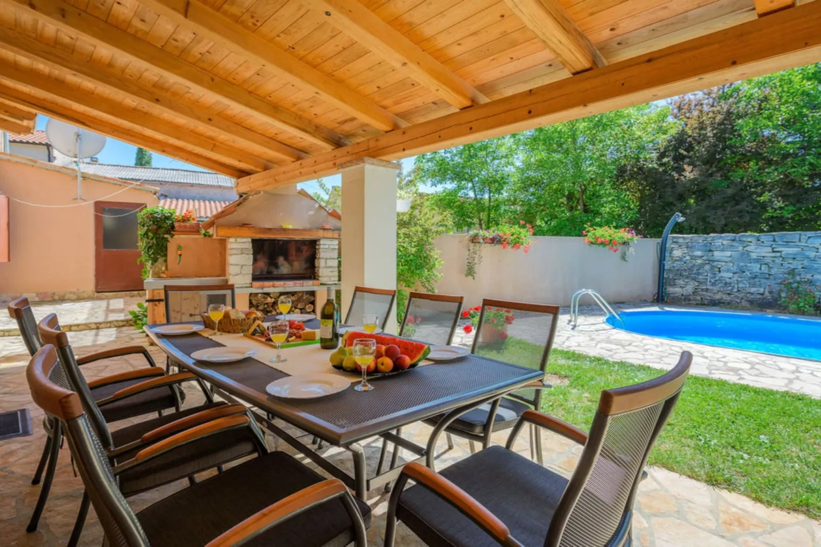 Villa Istra - Four Bedroom Villa with Private Pool-Eetkamer