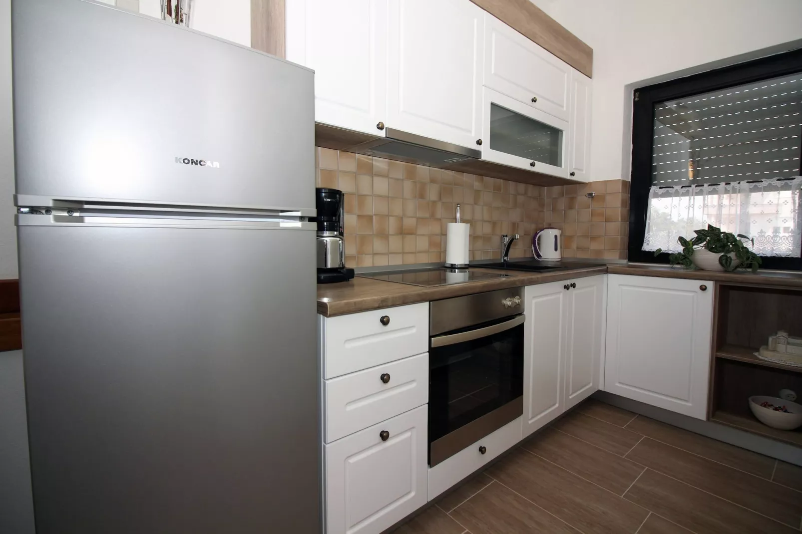 Zadar Coastal Haven - One Bedroom Apartment Ground Floor-Keuken