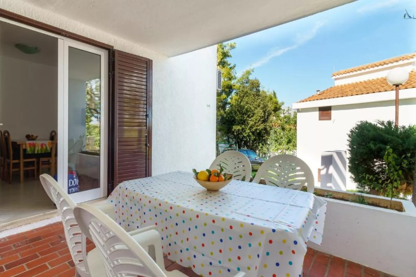 Lumbarda Resort Apartments - Standard One-Bedroom Apartment  F11-Terrasbalkon