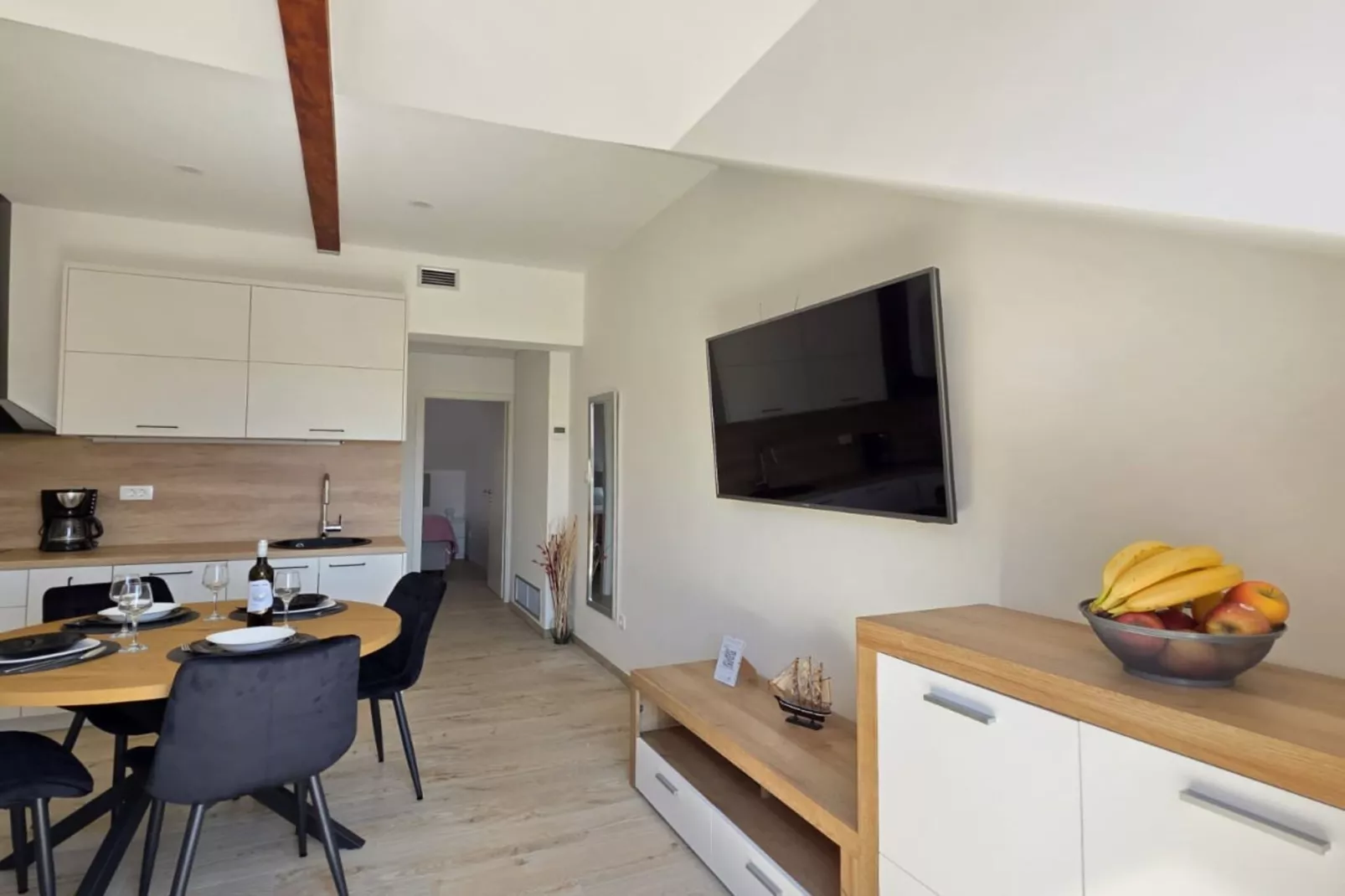 Penthouse Apartment Dijana - One Bedroom Apartment with Terrace-Woonkamer