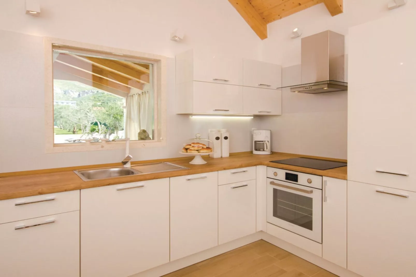 Luxury Villa MaLo - Holiday Home-Keuken