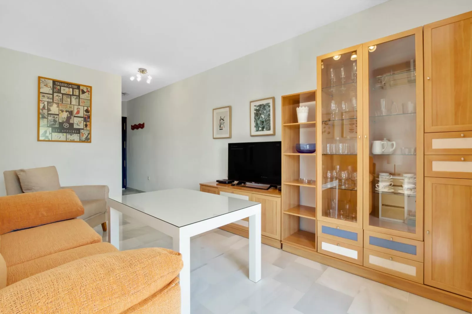 Tirreno-Woonkamer