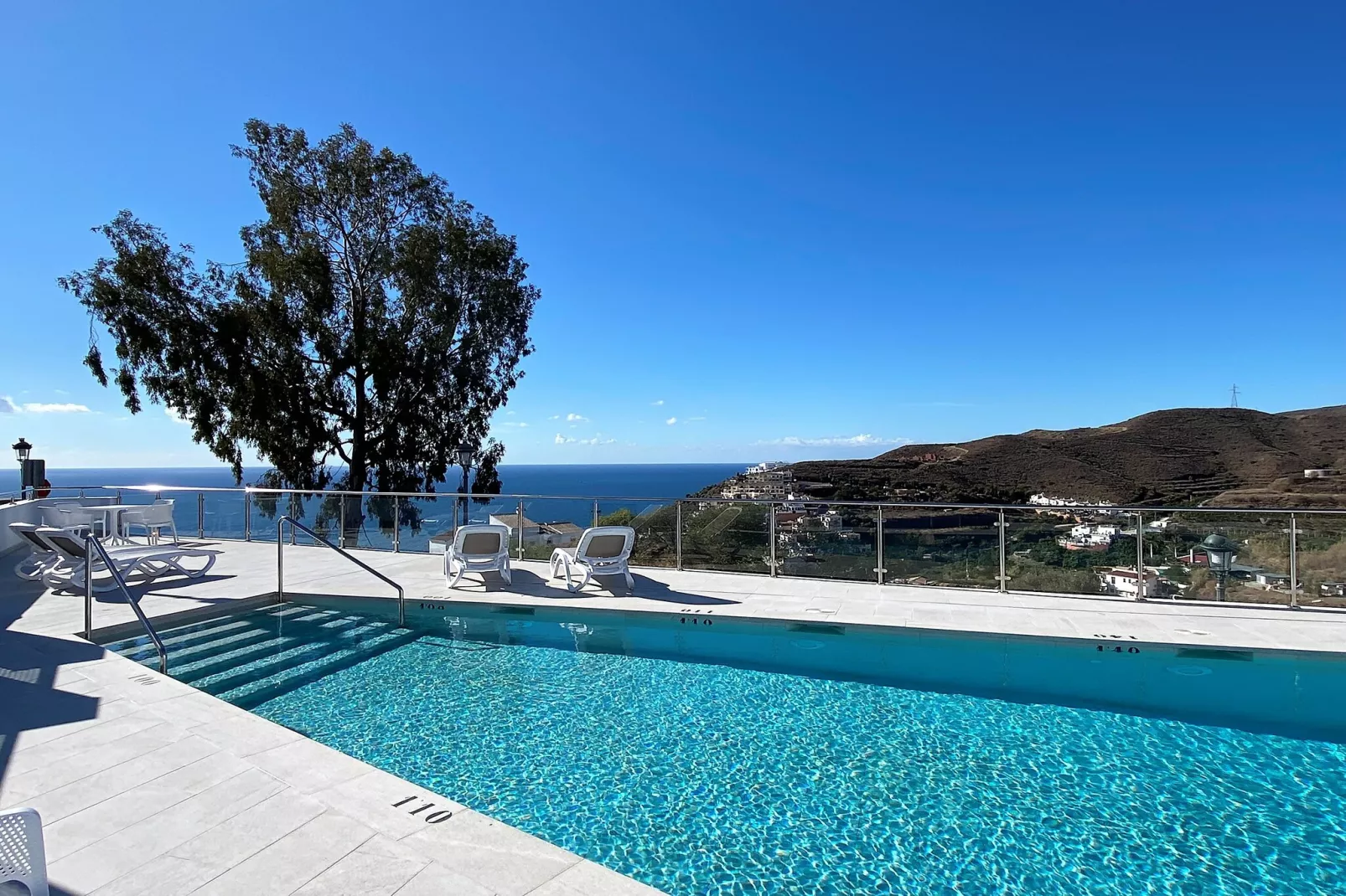 Penthouse Balcon del Mar 124 by Casasol-Zwembad