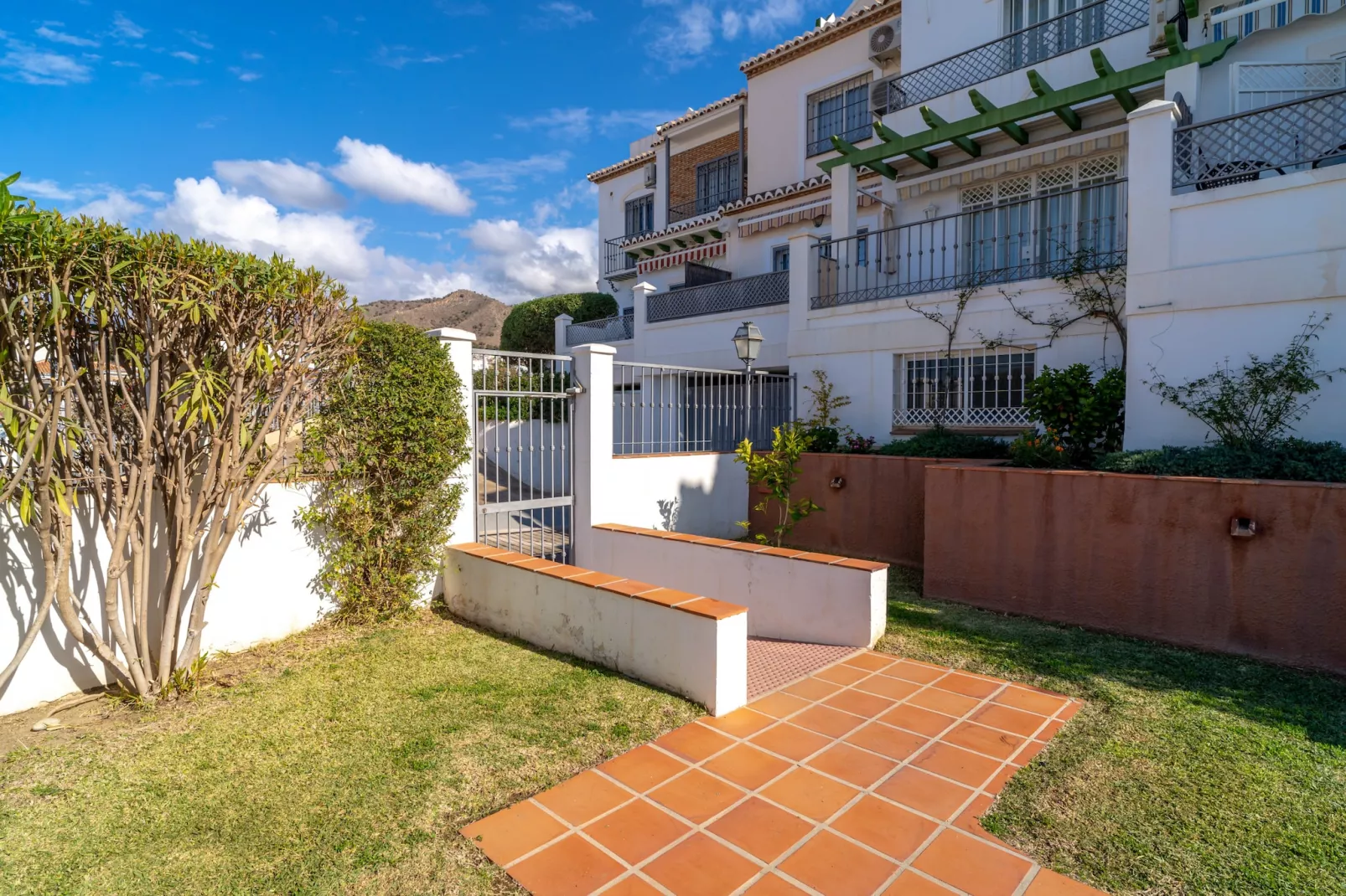 Fuentesol 16 Casa Sunrise by Casasol-Buitenkant zomer