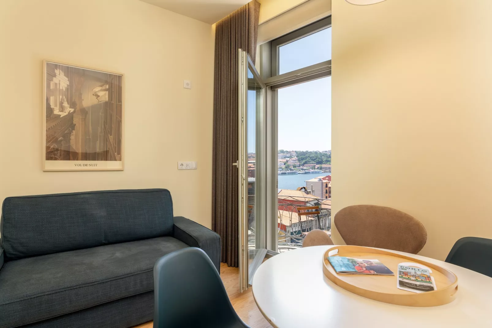 Feel Porto Codeçal Apartment 0.1-Woonkamer