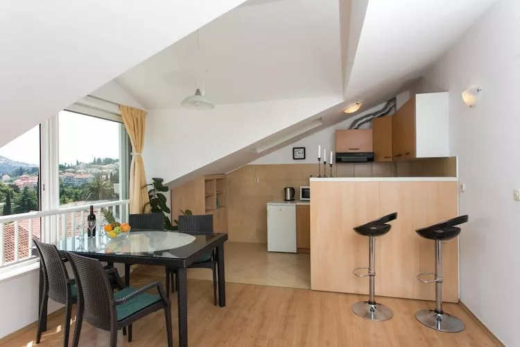 Apartment Lala - Two  Bedroom Apartment with Sea View-Keuken