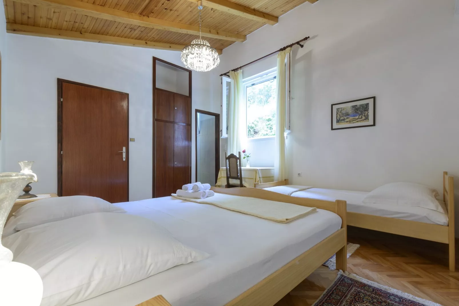 Oreb Dream Apartments - One Bedroom Apartment with Terrace and Garden View (Apartment 3)-Slaapkamer