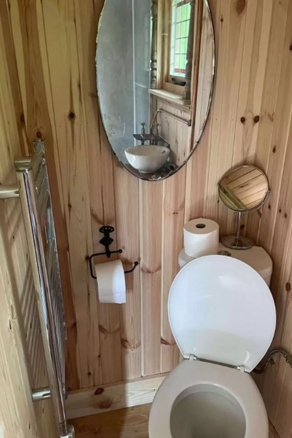 Shepherds Hut-Binnen