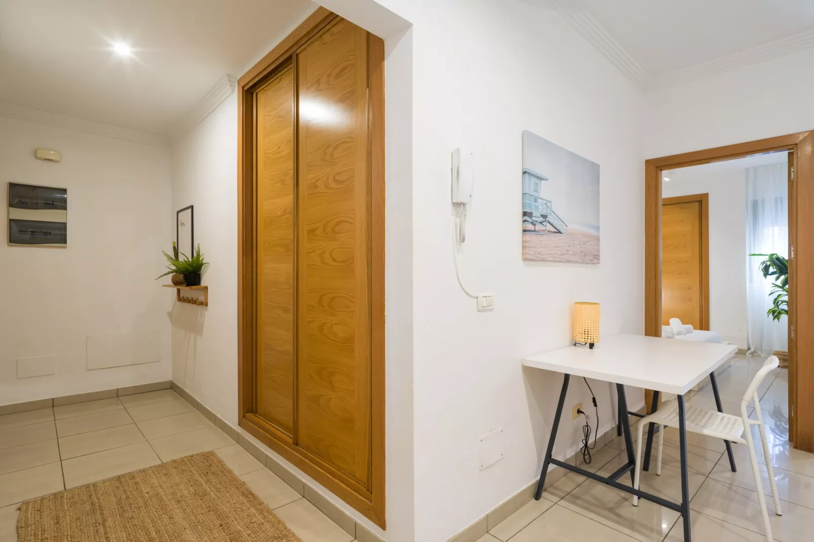 Remote Workers House By CanariasGetaway-Woonkamer